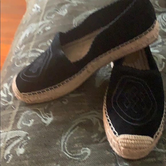 Used one time - Picture 3 of 4